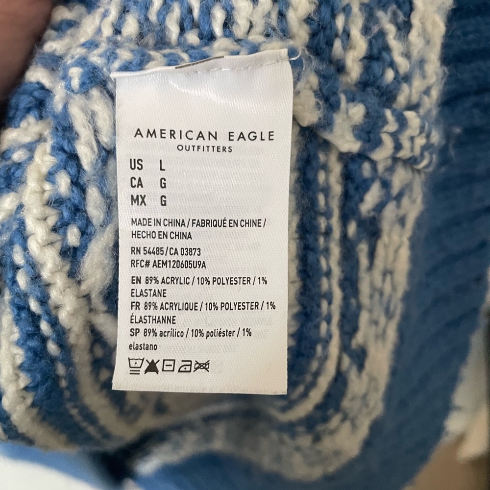 American Eagle Outfitters Blue and White Striped Sweater - Picture 3 of 3